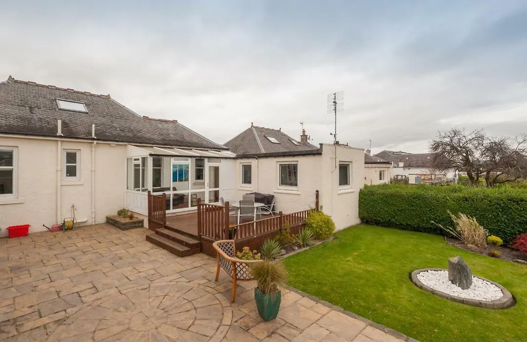 The Traquair Park Residence-1